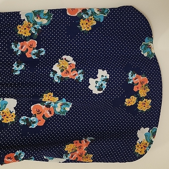 Modcloth Navy  Blue Floral V Neck  Tunic Sleeveless Cottagecore Top size  Medium - Picture 12 of 14